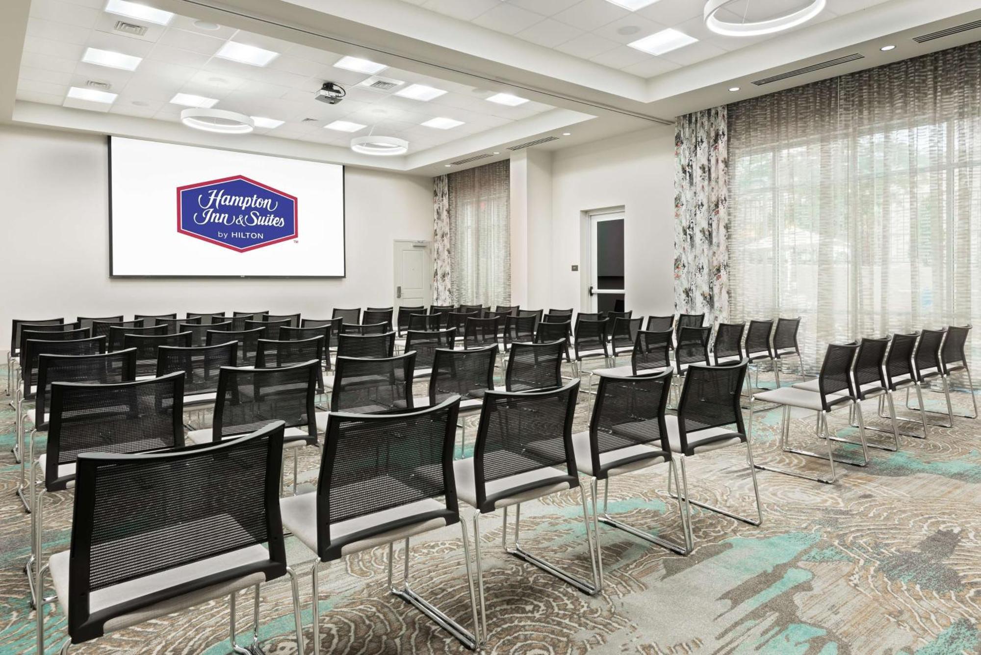 Hampton Inn & Suites Atlanta Buckhead Place Ngoại thất bức ảnh