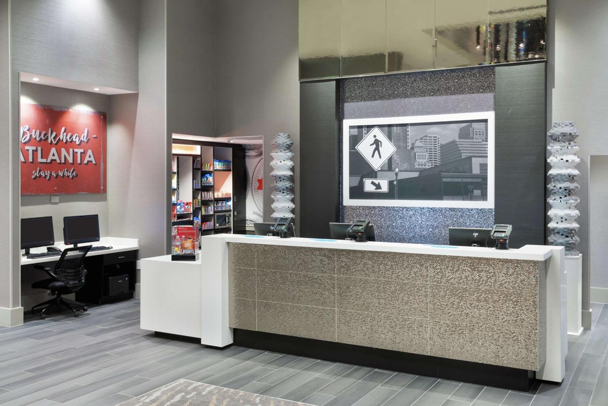 Hampton Inn & Suites Atlanta Buckhead Place Ngoại thất bức ảnh